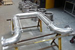 expansion loop with tied universal expansion joints designed for 300# high pressure