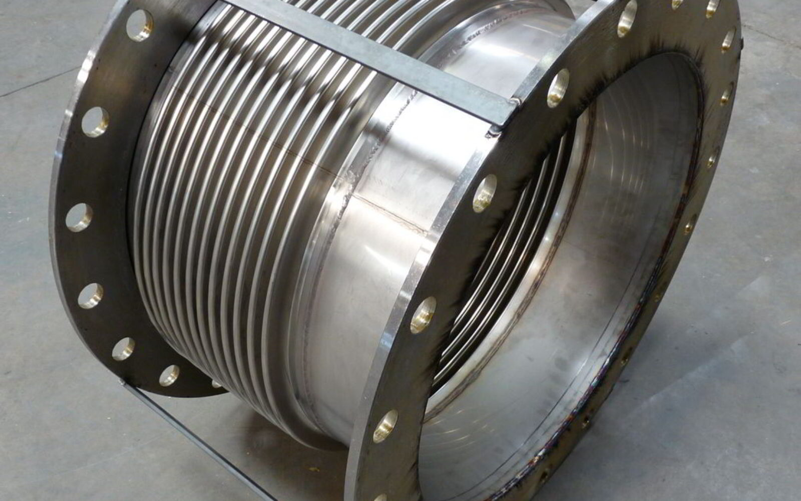 Metal Matters: 4 Types Of Materials Metal Bellows Can Be Made Out Of