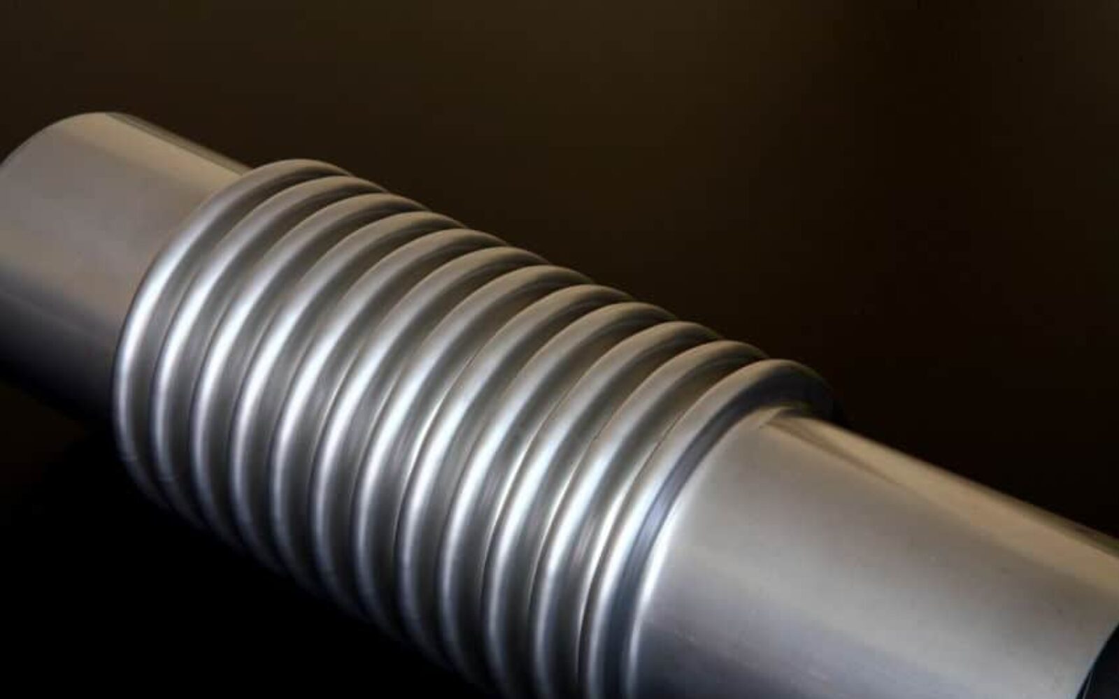 Metal Versus Rubber Expansion Joints and What They Are Used For