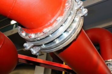 How Do Exhaust Bellows and Flex Pipes Differ?