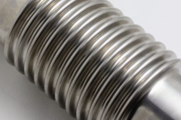 Why Metal Expansion Joints Are Better Than Rubber