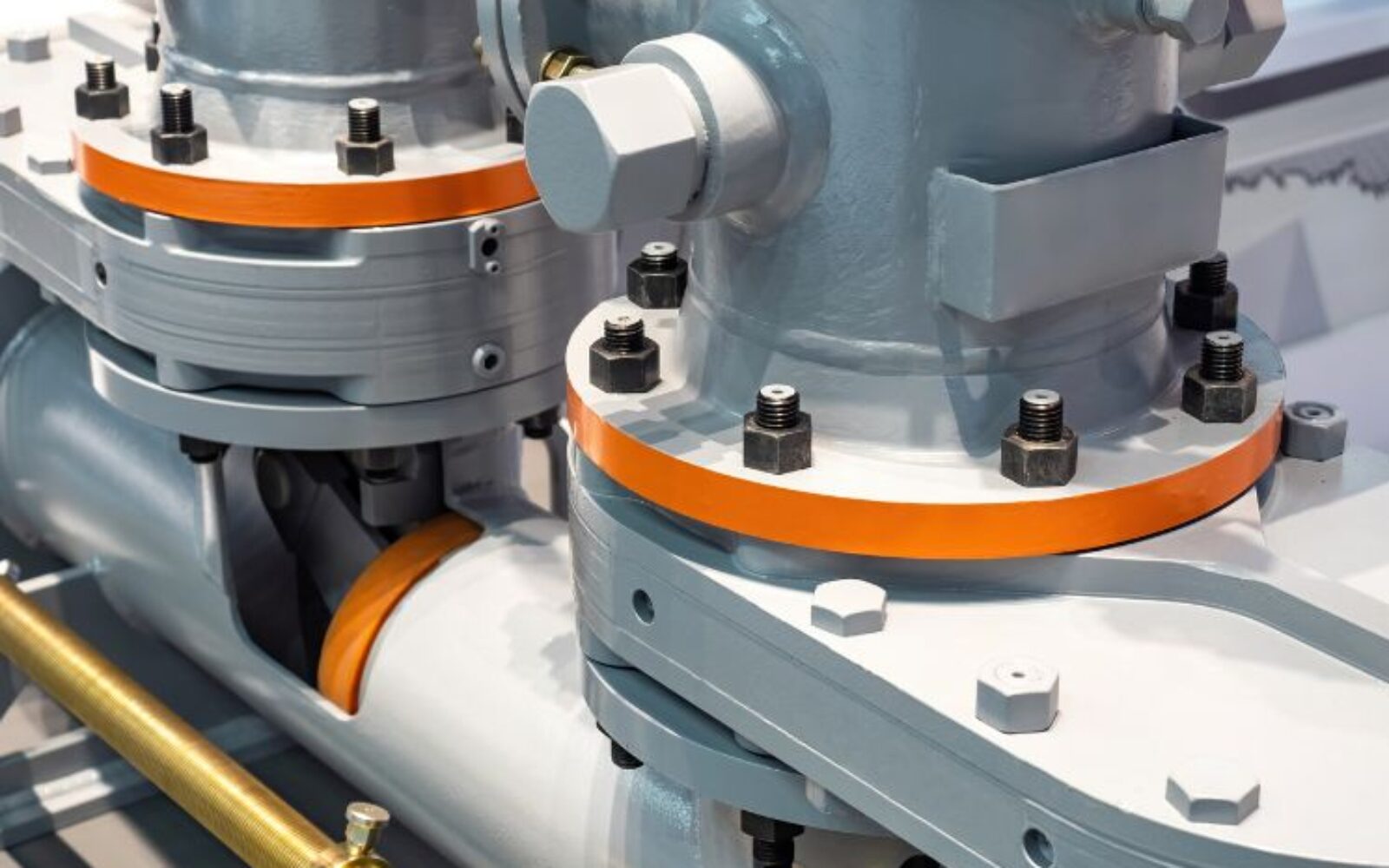 Expansion Joints vs. Couplings: What’s the Difference?