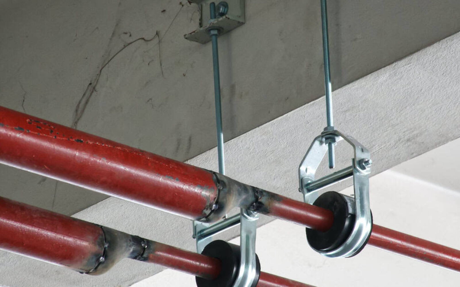 5 Common Causes of Pipe Support Failures