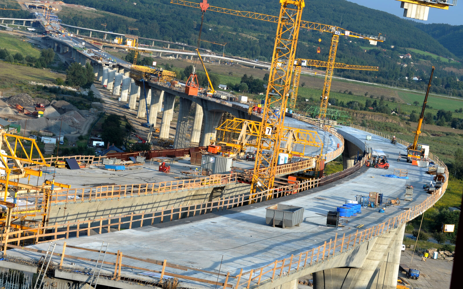 Construction, Plumbing, & HVAC Construction, Plumbing, & HVAC industry image