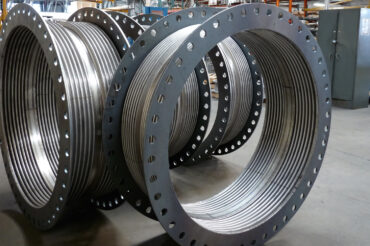 48" universal expansion joint for low pressure